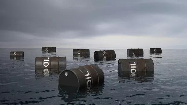 Why Oil Bears May Make a Stand as Prices Approach Highs