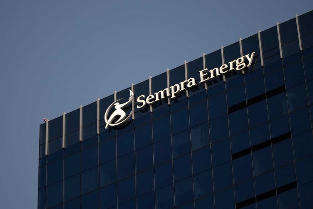 Sempra Stock: Analyst Estimates & Ratings