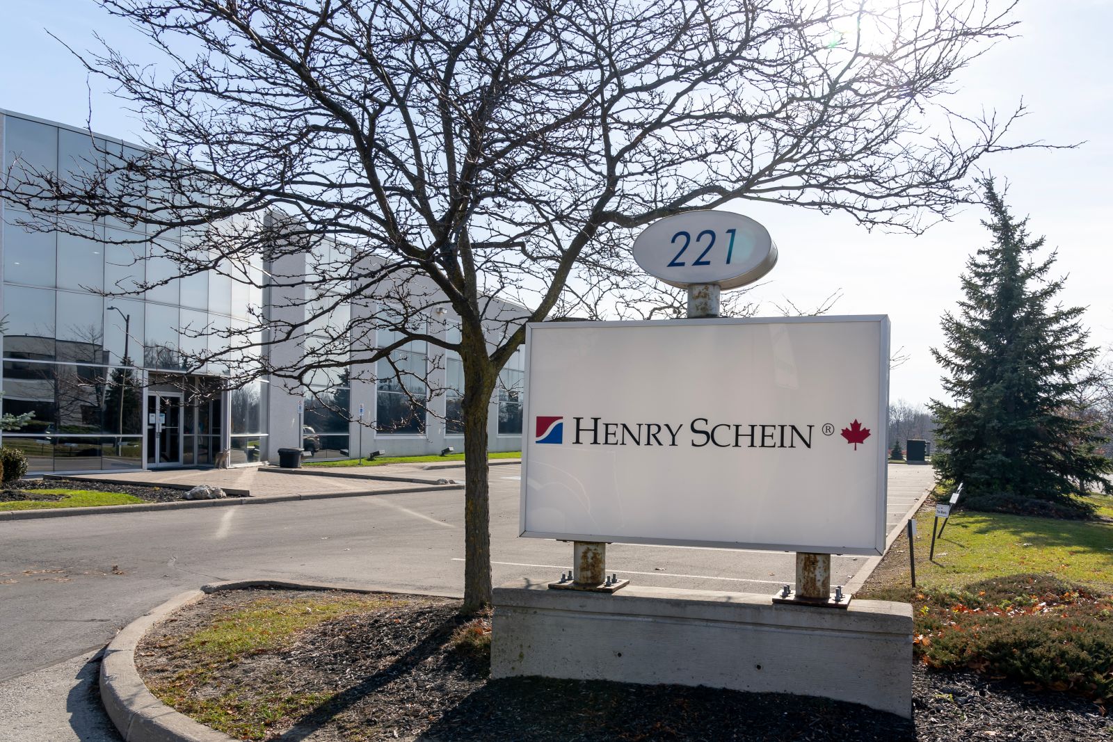 Is Henry Schein Stock Outperforming the Dow?