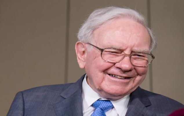 Berkshire Hathaway Stock Lost 3.6% YTD: Time to Buy the Dip?