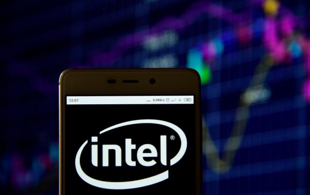 INTC vs. QCOM: Which Semiconductor Stock Is a Better Buy?