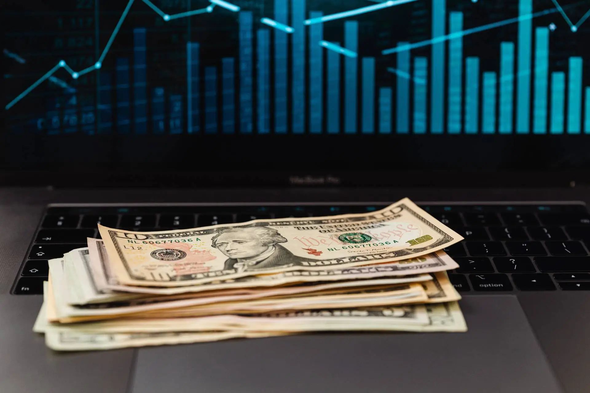 10年前にエルビットシステムズの株に1000ドル投資していたら、今日までにこんなになっていたでしょう