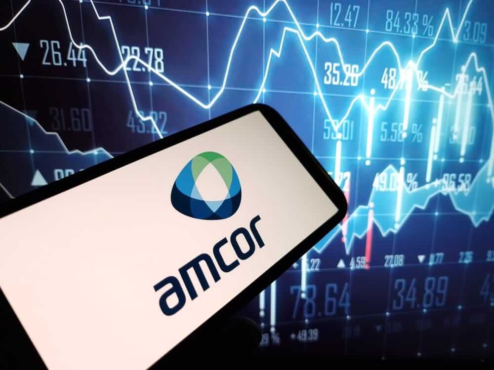 Amcor Stock Outlook: Is Wall Street Bullish or Bearish?