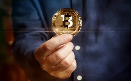 Bitcoin apunta a $320,000: Señales cíclicas y patrón ATH revalidado