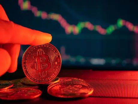 Posible explosión de precios de Bitcoin: si supera los $80,000, un short squeeze podría llevarlo a $82,230