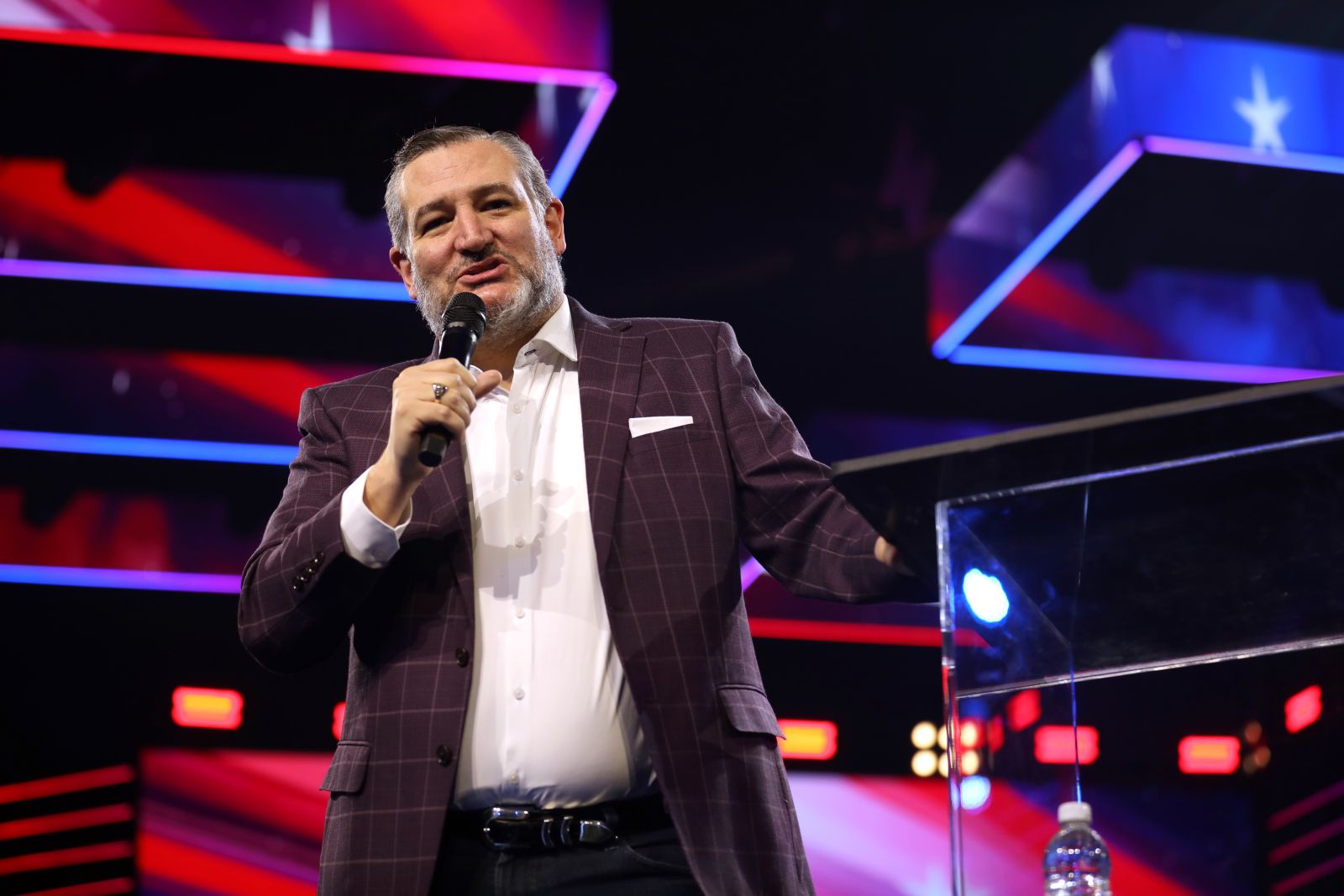 They ‘Just Want High Tariffs Forever’: Ted Cruz Says There Are 2 Tariff Camps Inside the Trump Administration and Most View Them as ‘Leverage’