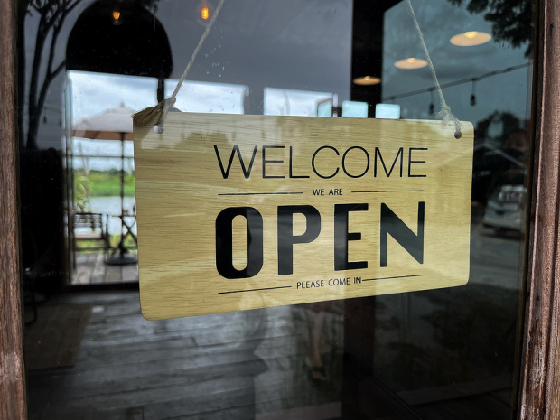 Will Accelerating Store Openings Strengthen Dutch Bros' Growth Path?