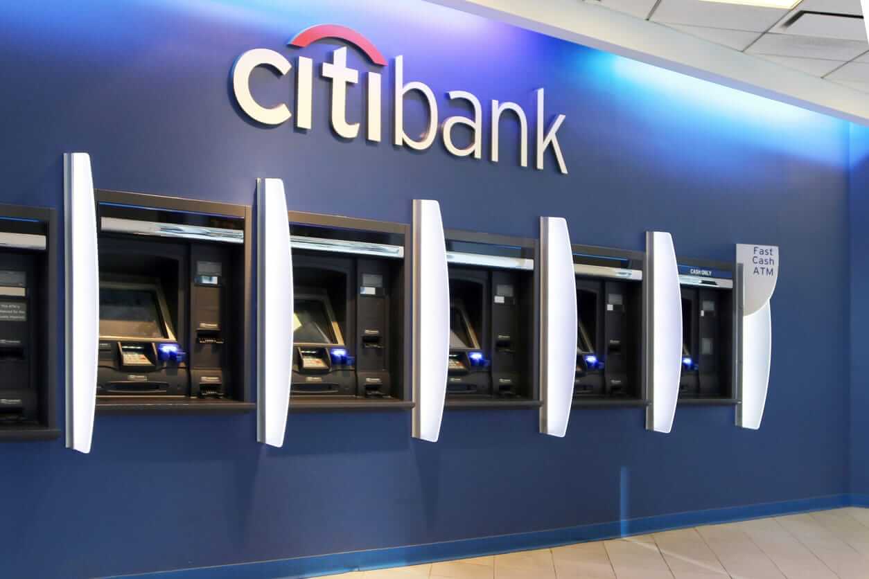 Citigroup Stock: Is C Outperforming the Financial Sector?