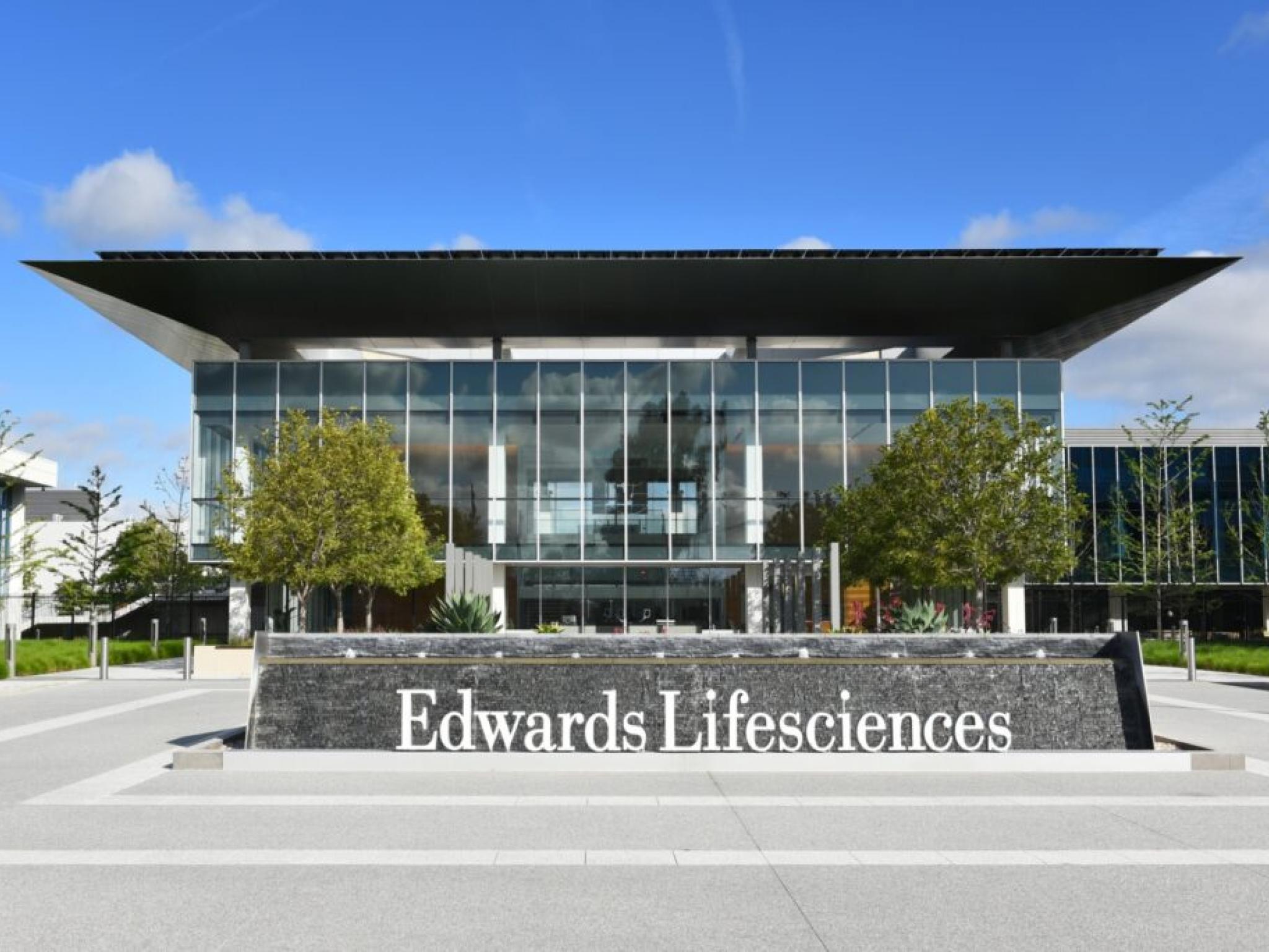 Cet analyste d'Edwards Lifesciences devient optimiste ; voici les 4 meilleures améliorations pour mercredi | Benzinga France