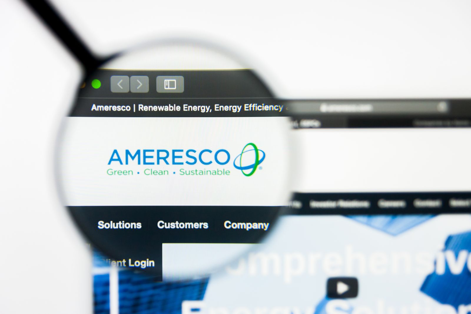 Is Ameren Stock Underperforming the S&P 500?