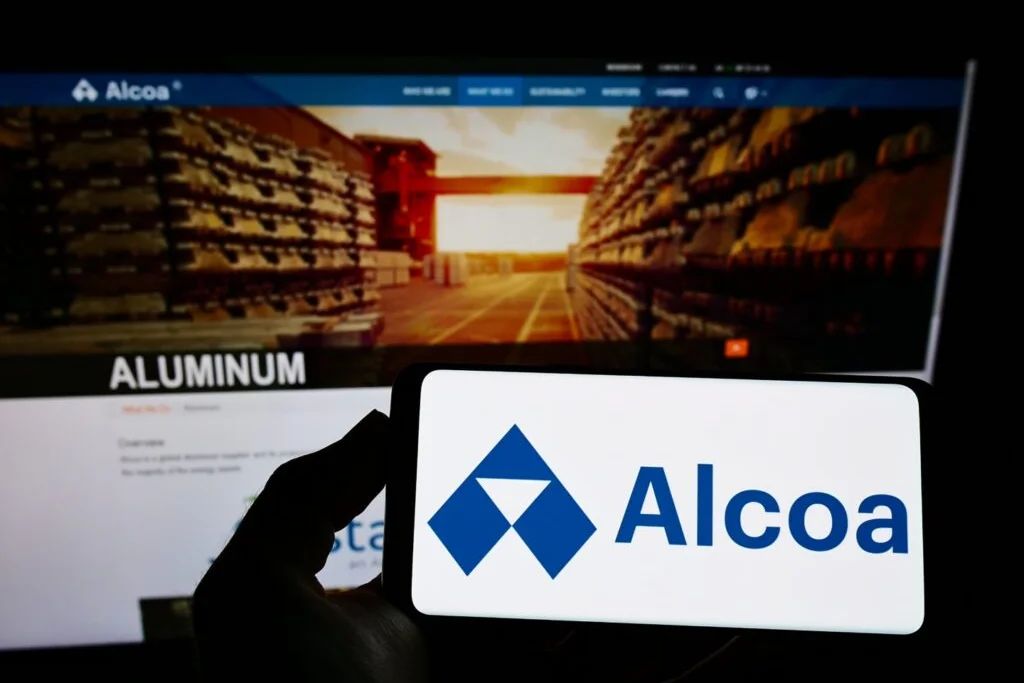 This Alcoa Analyst Is No Longer Bullish; Here Are Top 5 Downgrades For Thursday - Alcoa (NYSE:AA), Americold Realty Trust (NYSE:COLD)