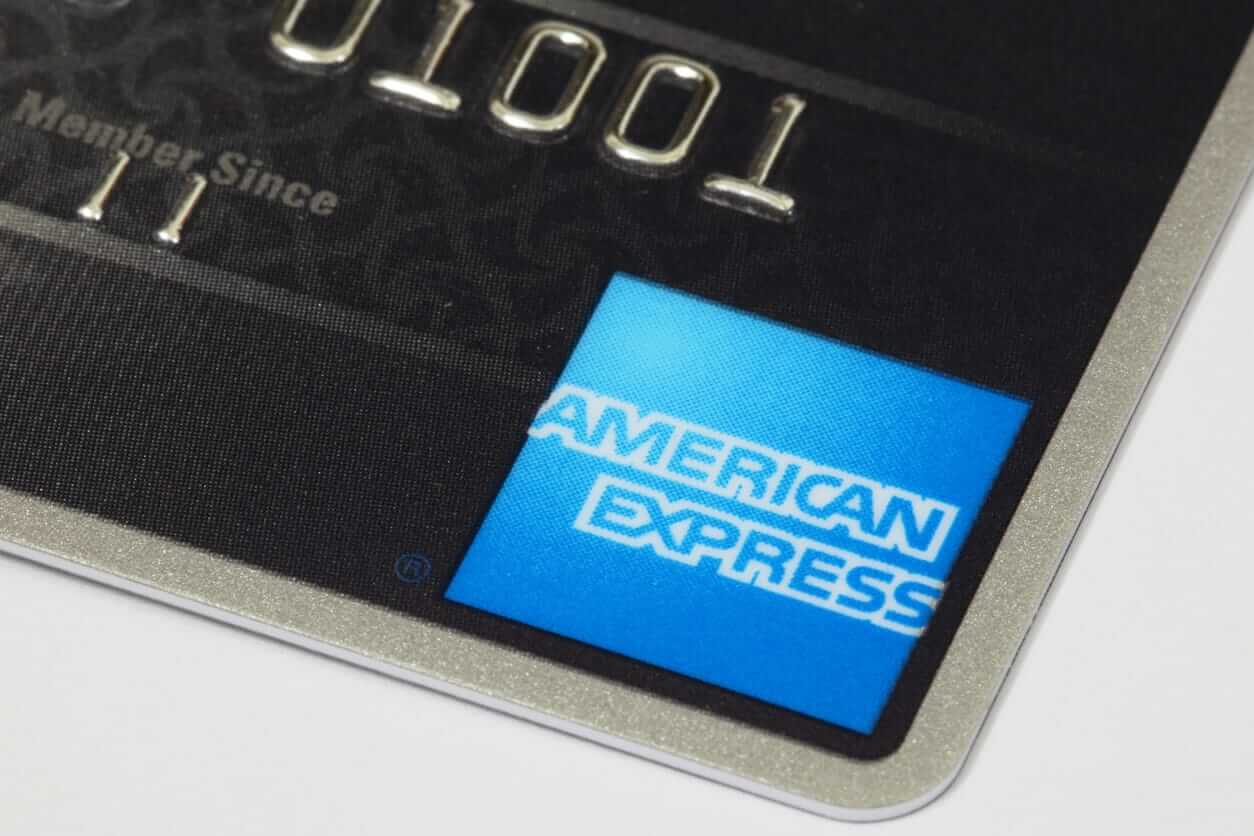 Is American Express Stock Underperforming the Nasdaq?