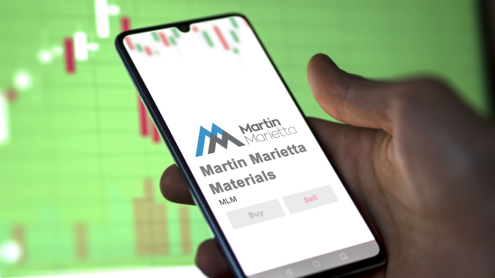 Do Wall Street Analysts Like Martin Marietta Materials Stock?