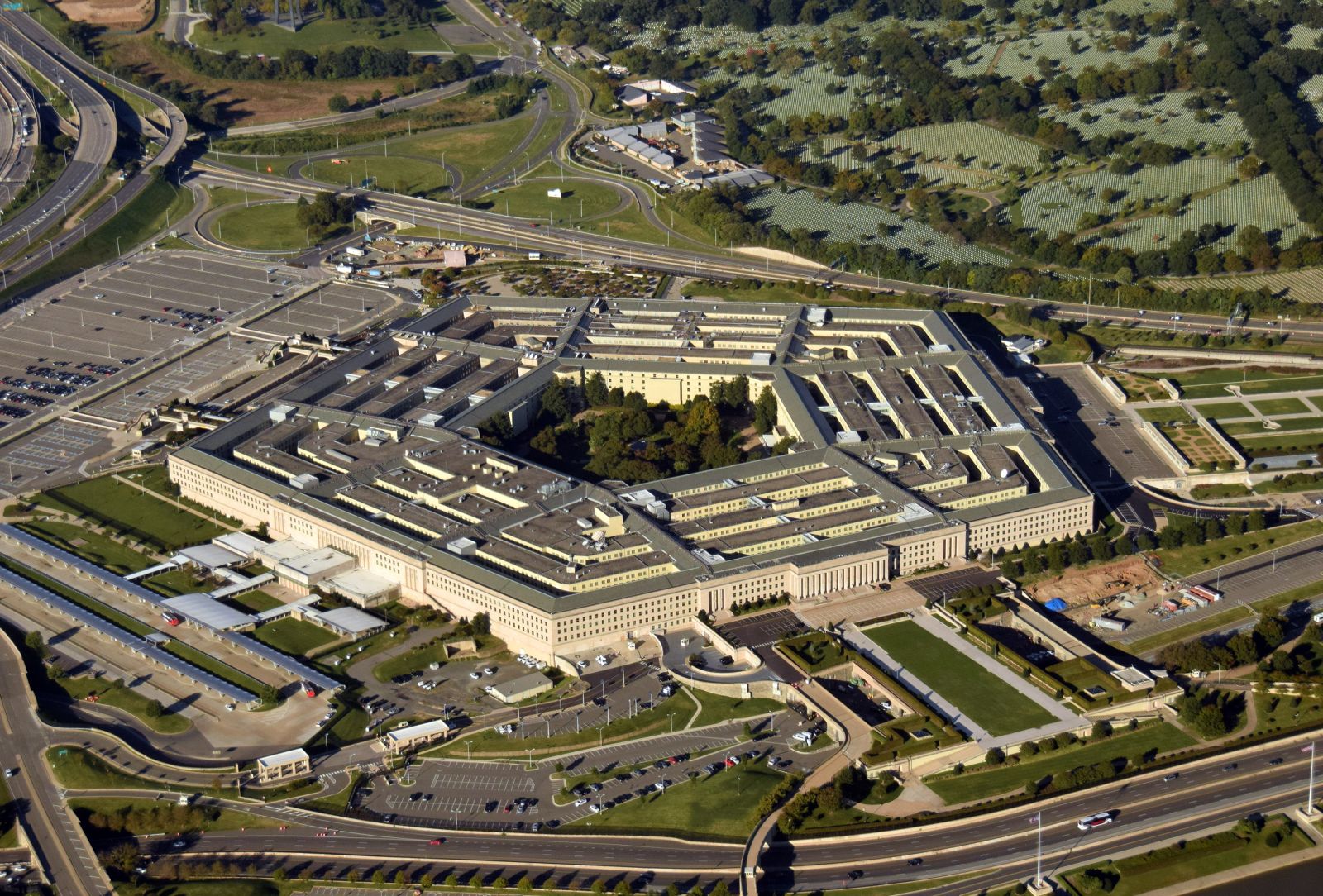 Lockheed Vs. RTX: The Cheaper Defense Giant Is The Clear Value Win