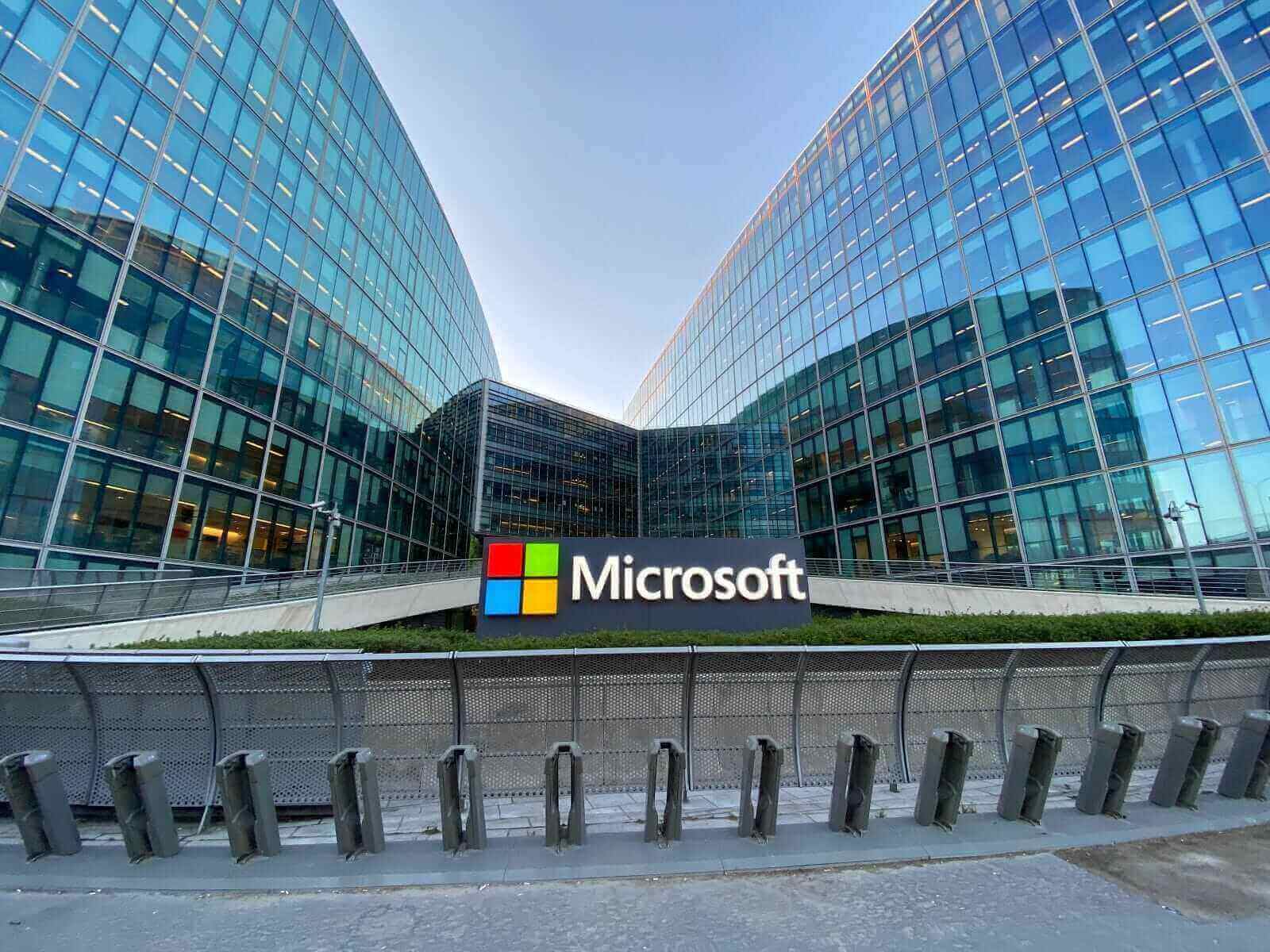 Analysts Are Getting Bullish on Microsoft Stock. Buy MSFT While It’s Still Below $500.