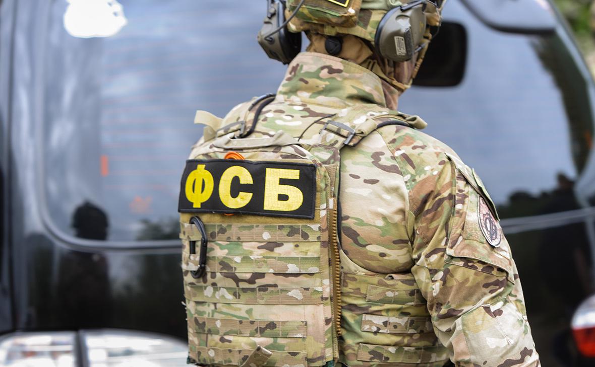 Сотрудники ФСБ задержали в Крыму двух агентов Украины