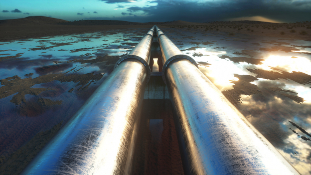 ET vs. EPD: Which Midstream Stock Deserves a Spot in Your Portfolio?