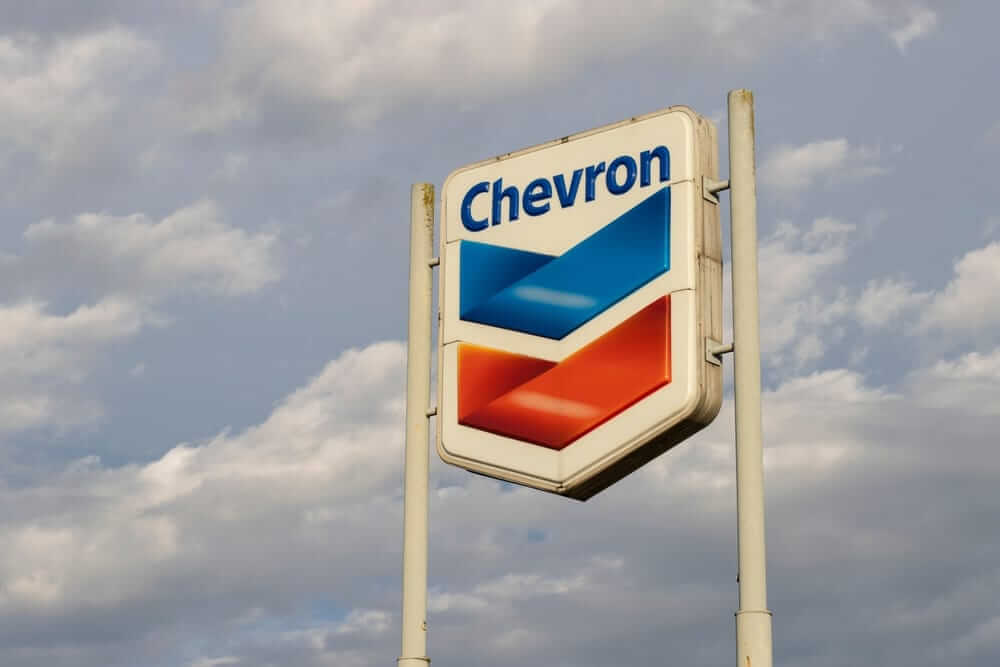 Warren Buffett’s Berkshire Hathaway Dumped 16 Stocks in Q1, But the Chevron Sale Was the Largest