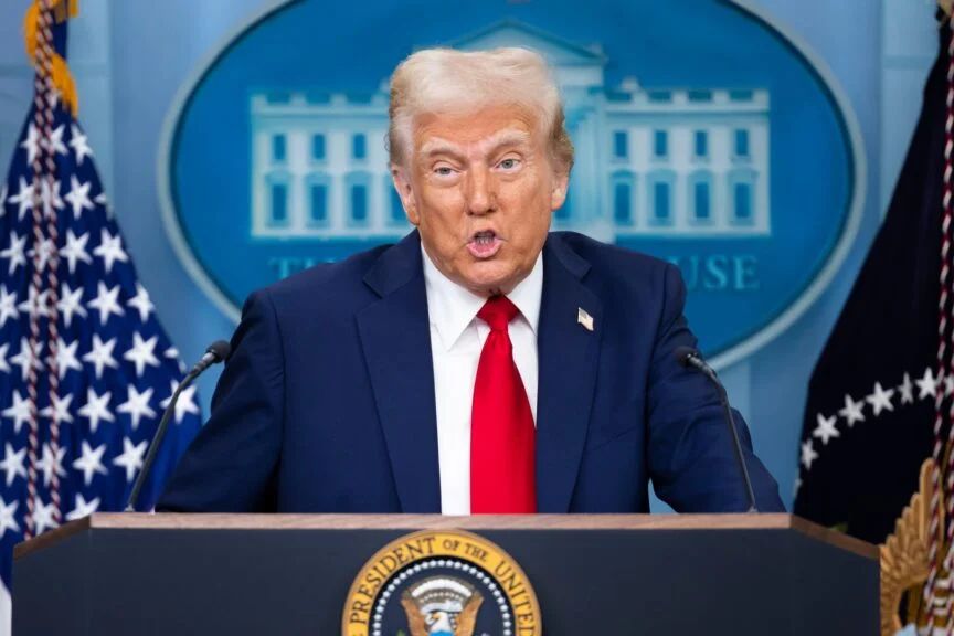 Trump Administration Set To Ease Big Bank Rules In Major Rollback Since 2008 Crisis: Here Are The Stocks And ETFs Investors Could Consider - Bank of America (NYSE:BAC), BancFirst (NASDAQ:BANF)