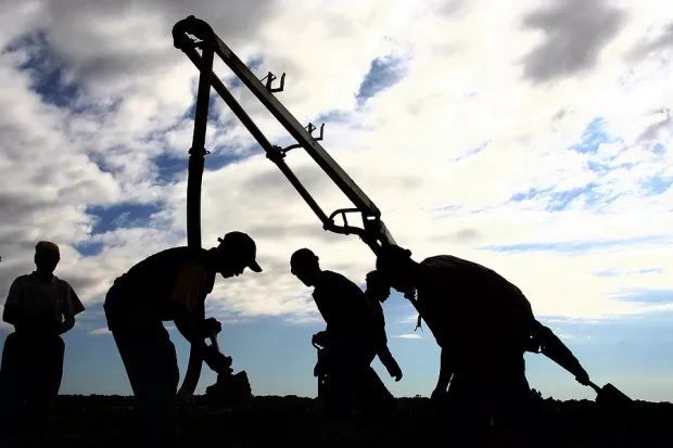 Will Martin Marietta's $13.5B Lhoist Deal Strengthen Long-Term Growth?