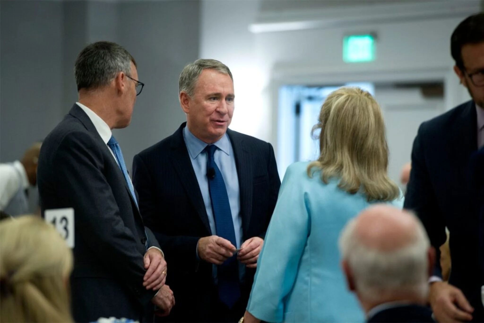 Le milliardaire Ken Griffin met en garde contre "l'insouciance des dépenses gouvernementales" comme principal risque pour les marchés et la stabilité mondiale | Benzinga France