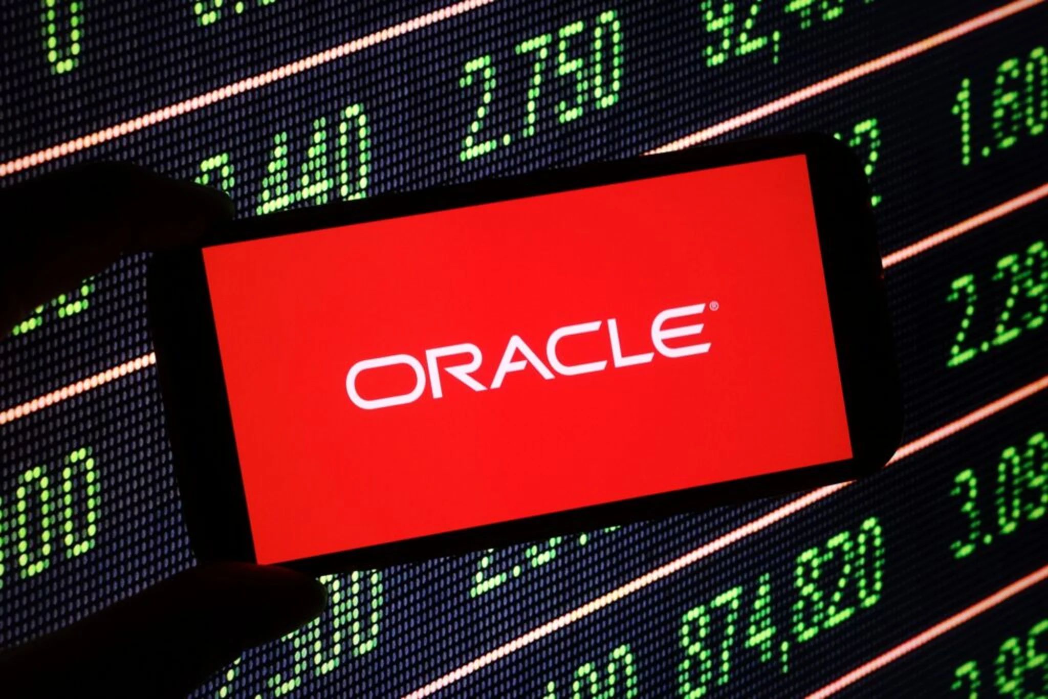 Pourquoi l'action d'Oracle gagne-t-elle aujourd'hui ? | Benzinga France