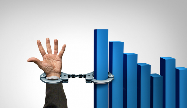 Does Landstar's Lower Valuation Indicate a Buying Opportunity?