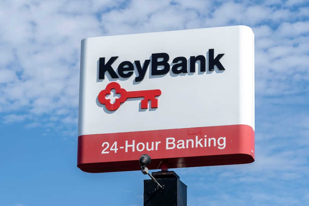 Is Wall Street Bullish or Bearish on KeyCorp Stock?