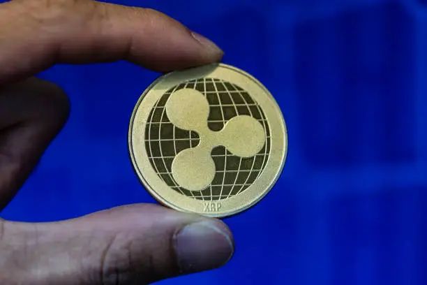 XRP Long-Awaited Wave Structure Finally Unfolds – What Comes Next?