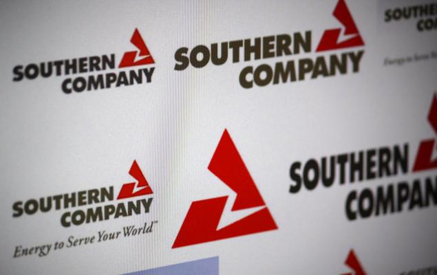 Is Southern Company Stock Worth Buying Despite Its Premium Valuation?