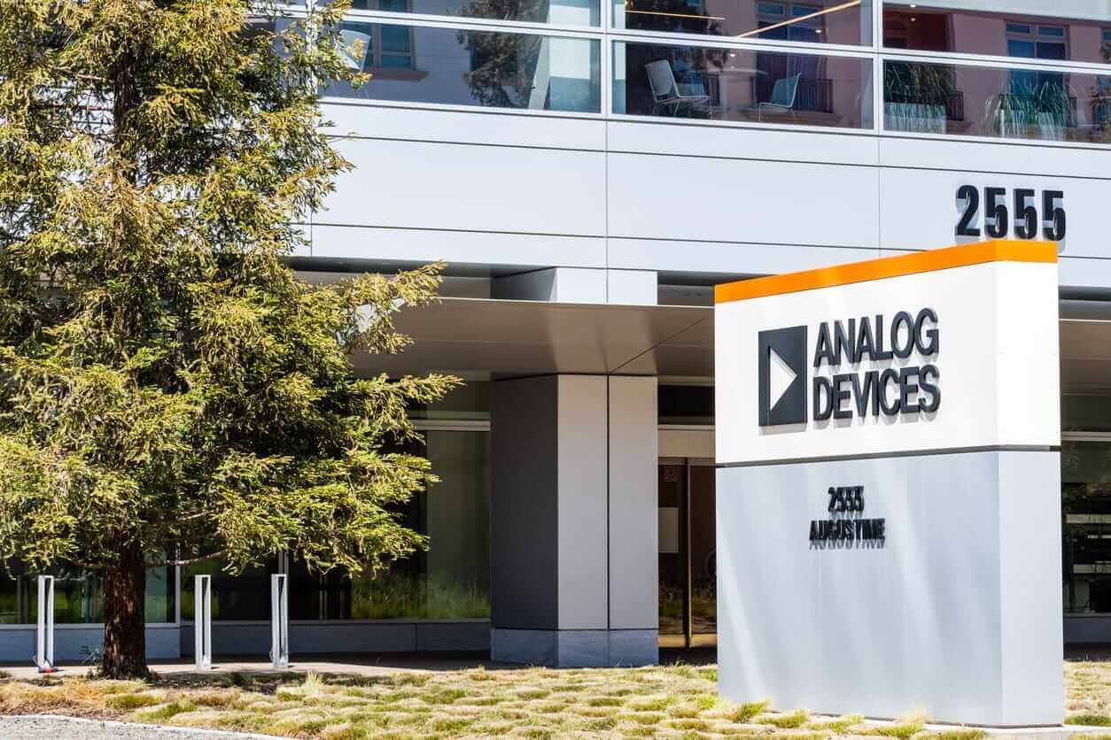 Dear Analog Devices Stock Fans, Mark Your Calendars for August 19