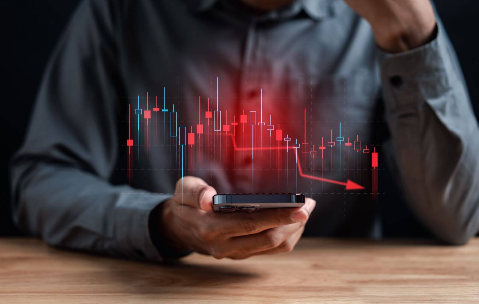 Are Wall Street Analysts Predicting LyondellBasell Industries Stock Will Climb or Sink?
