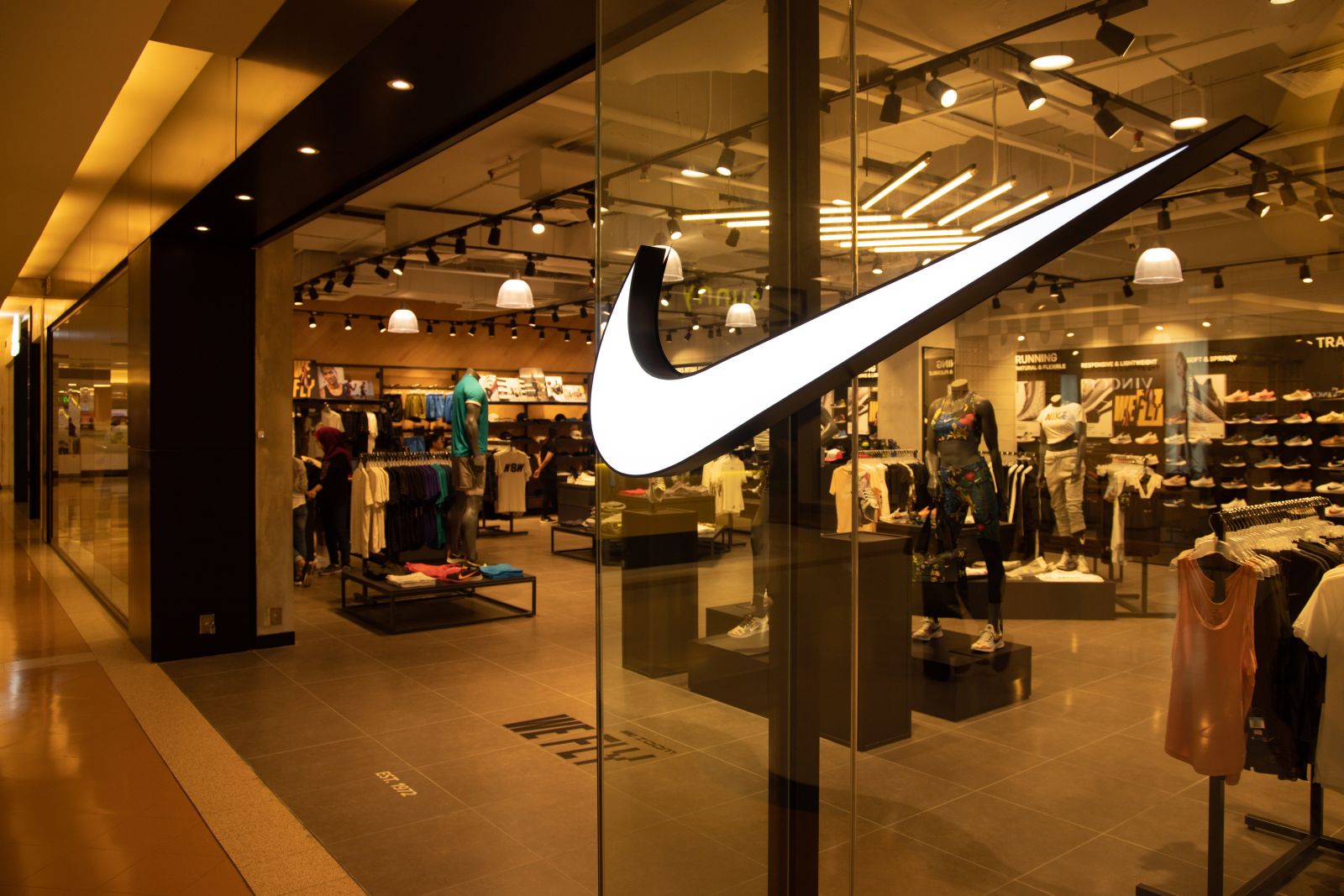 Don’t Buy Nike Stock Yet