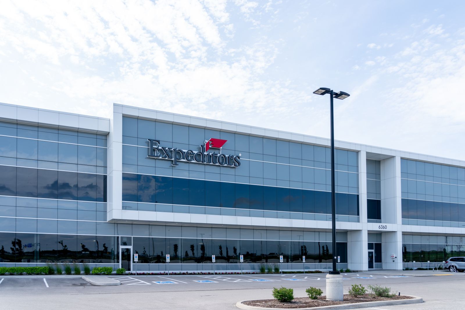 Earnings Preview: What to Expect From Expeditors International‘s Report