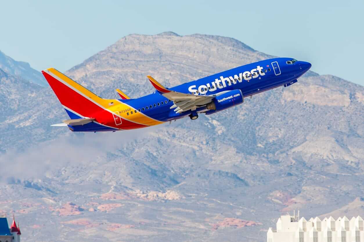 Is Southwest Airlines Stock Outperforming the S&P 500?