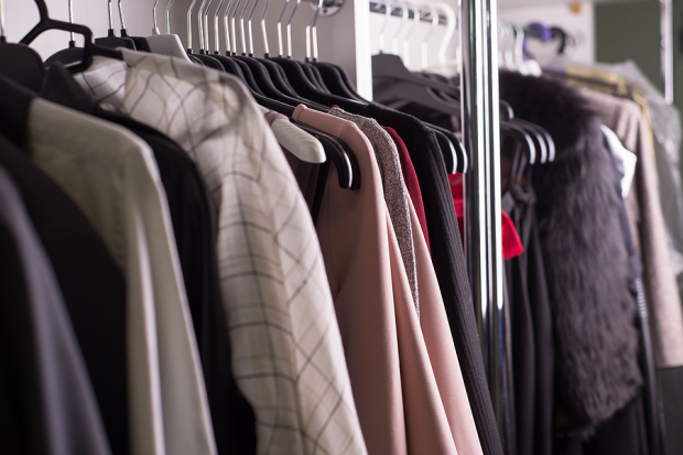 Stitch Fix Boosts Growth With Category Expansion & AI Personalization