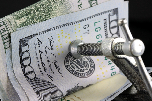 SoFi vs. OppFi: Which Fintech Stock Looks More Compelling Right Now?