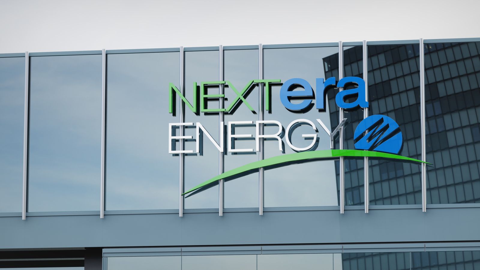 Are Wall Street Analysts Predicting NextEra Energy Stock Will Climb or Sink?