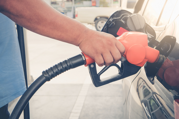 Bet on these Oil ETFs as Brent Crude Rallies 2% Amid Fading Peace Hope