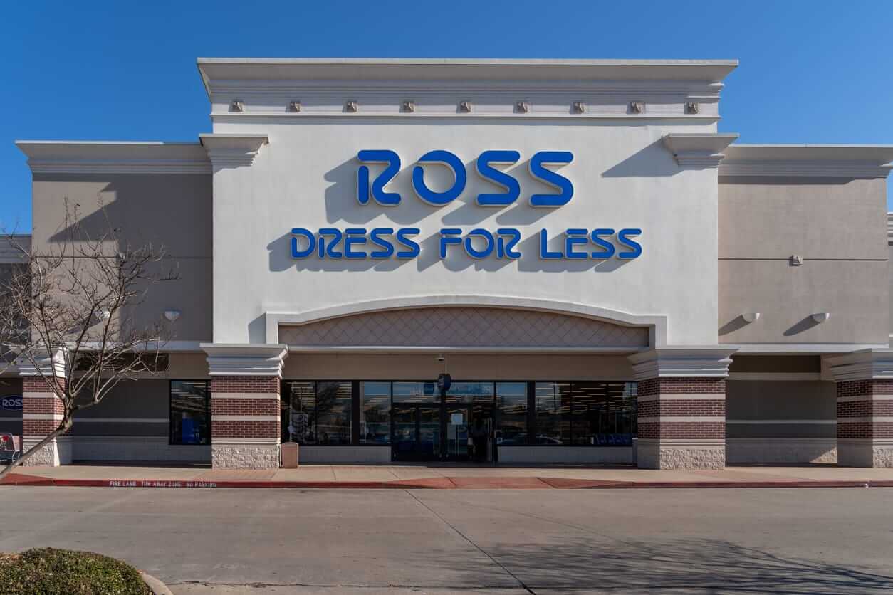 Ross Stores Stock: Is ROST Outperforming the Consumer Discretionary Sector?