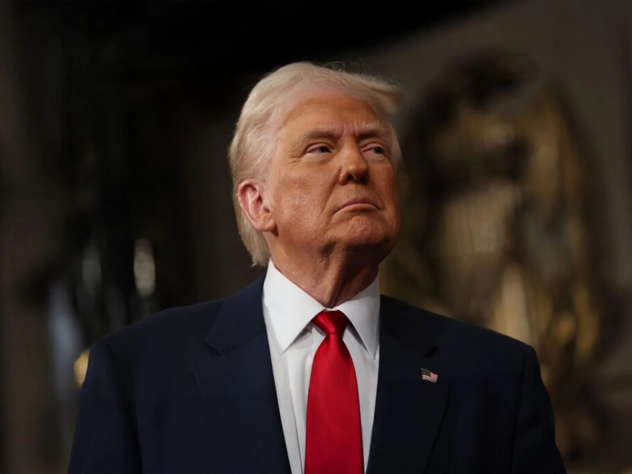 Trump dévoile un accord commercial de 200 milliards de dollars avec la Suisse et le Liechtenstein pour réduire le déficit commercial de 38,5 milliards de dollars des États-Unis d'ici 2028 | Benzinga France
