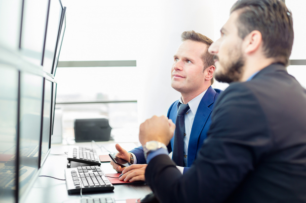 Magna's EBIT Margin Set to Rise in 2026: What's Driving It?