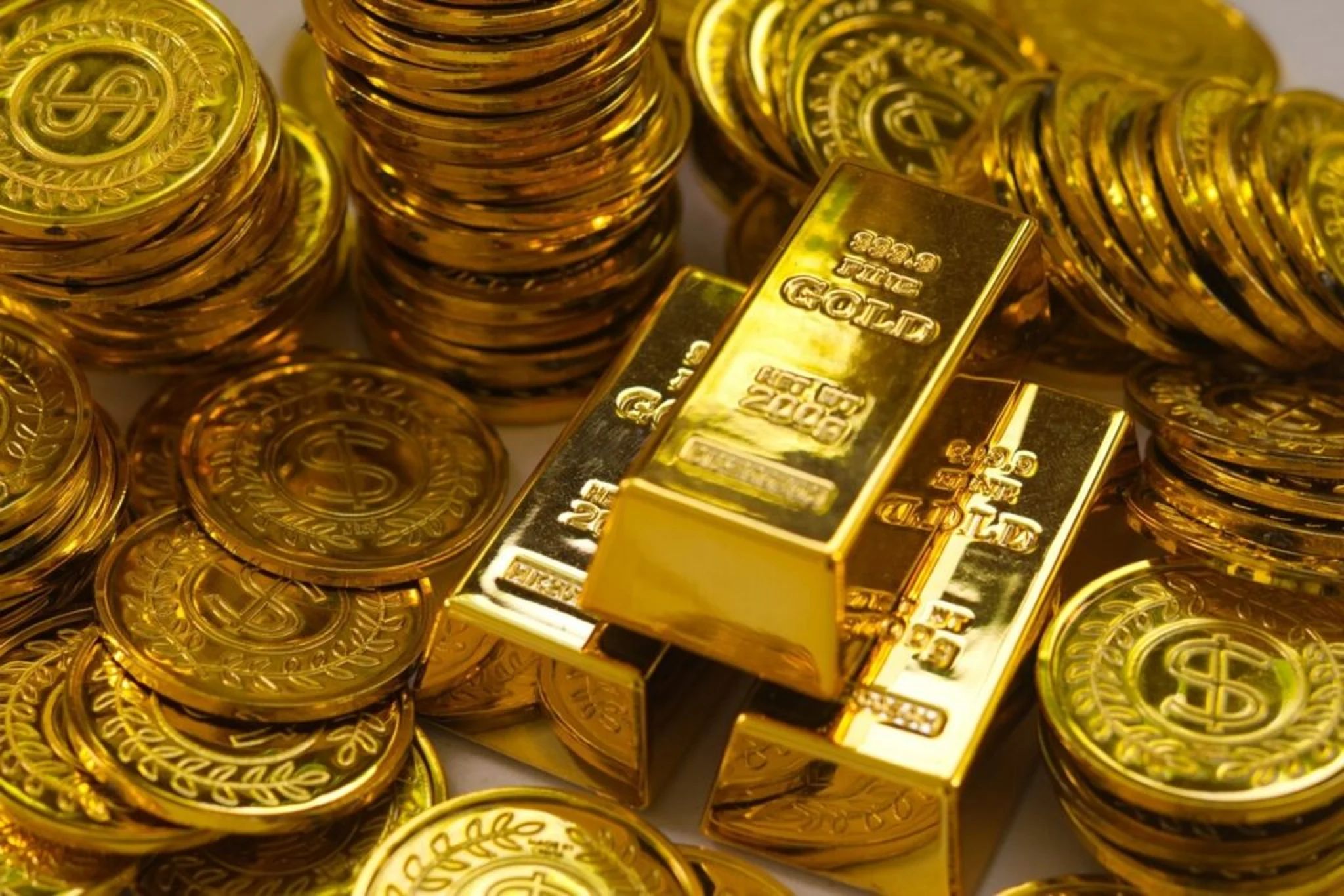 L'accord potentiel de Trump avec l'Iran remet les ETFs d'or au centre de l'attention alors que les prix du lingot d'or augmentent | Benzinga France