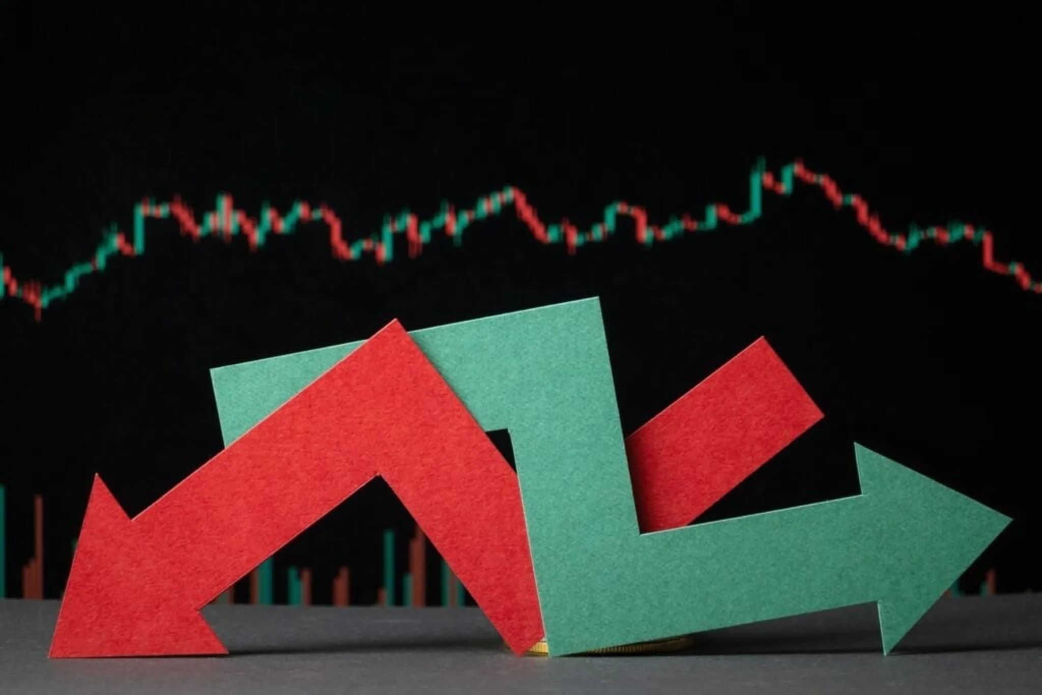 今日の株式市場：S&P 500、ダウ・ジョーンズ、ナスダック100先物が下落—AZZ、ノースロップ・グラマン、イミュニアリングが注目される（更新）