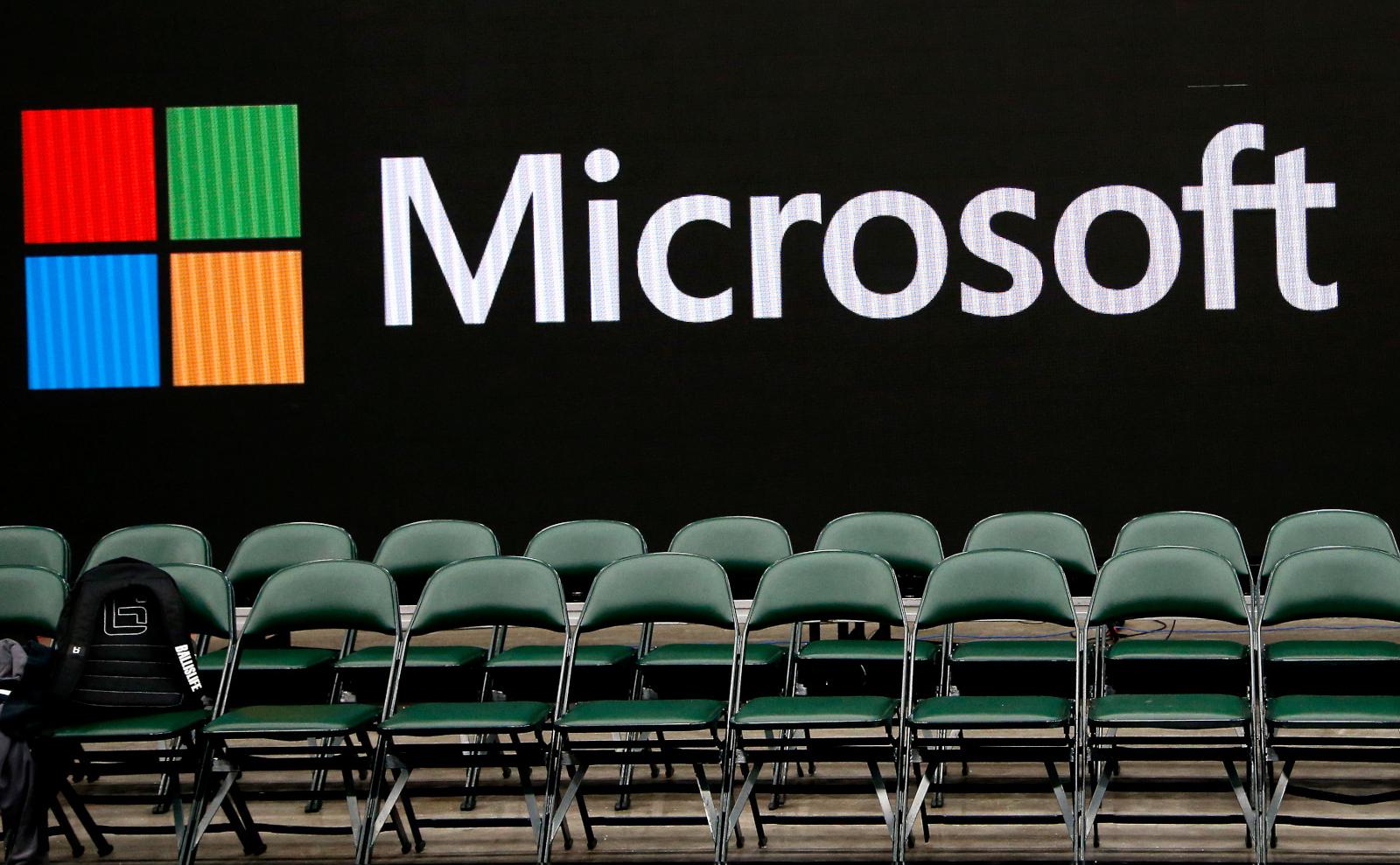 Капитализация Microsoft за месяц упала на $570 млрд