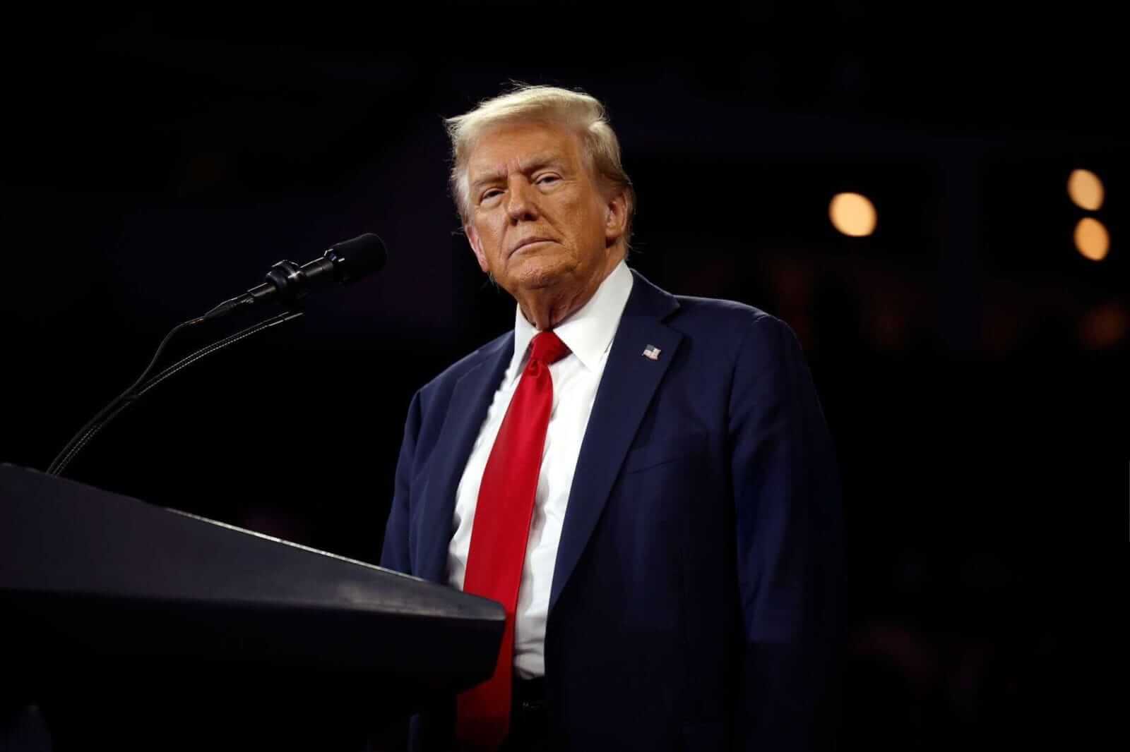 Ahead of a Major China Boeing Deal, Trump Invested Up to $5 Million in Boeing Stock
