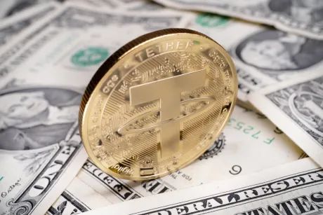 USDT en Ethereum registra su mayor salida de exchanges en meses