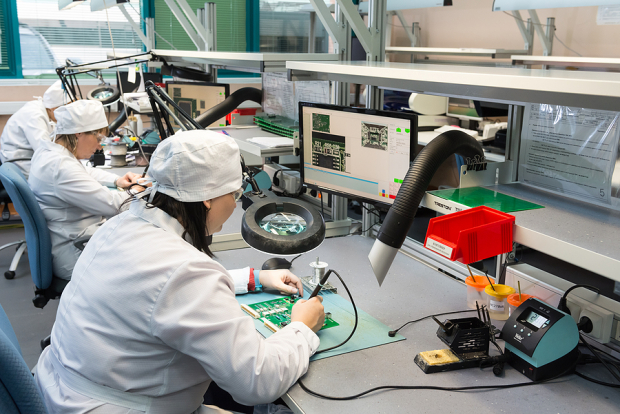 Can STMicroelectronics Achieve Its Strong Q2 Revenue Outlook?