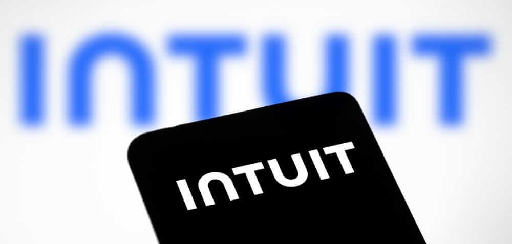 Intuit Is Slashing More Than 3,000 Jobs. Why Wall Street Is Punishing INTU Stock for the AI Pivot.
