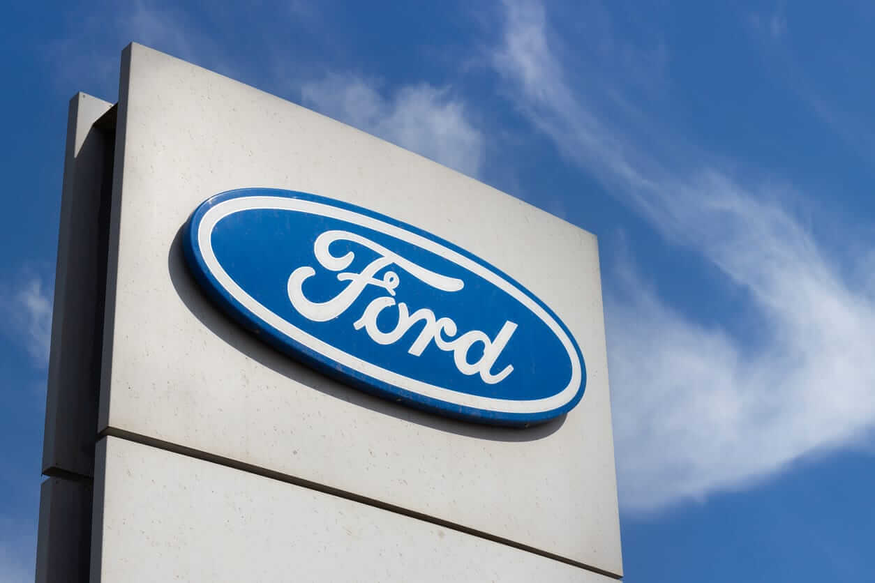 Ford’s AI Euphoria Just Faced a Reality Check. How to Play F Stock After the Dip.